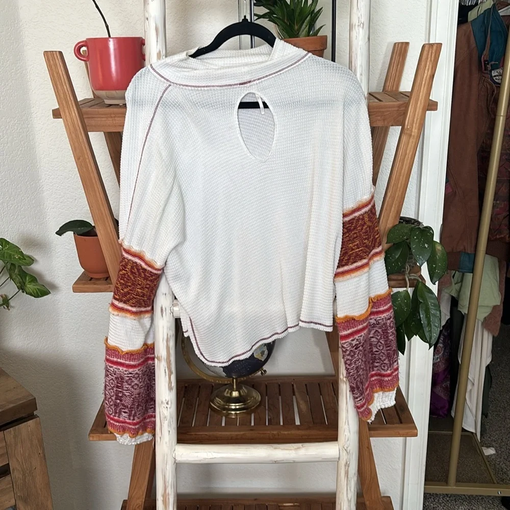 Free People White Red and Purple Waffle Knit Balloon Sleeved Sweater Size XS